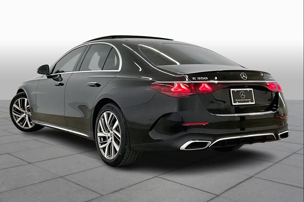 2025 Mercedes-BENZ E-CLASS — миниатюра 12