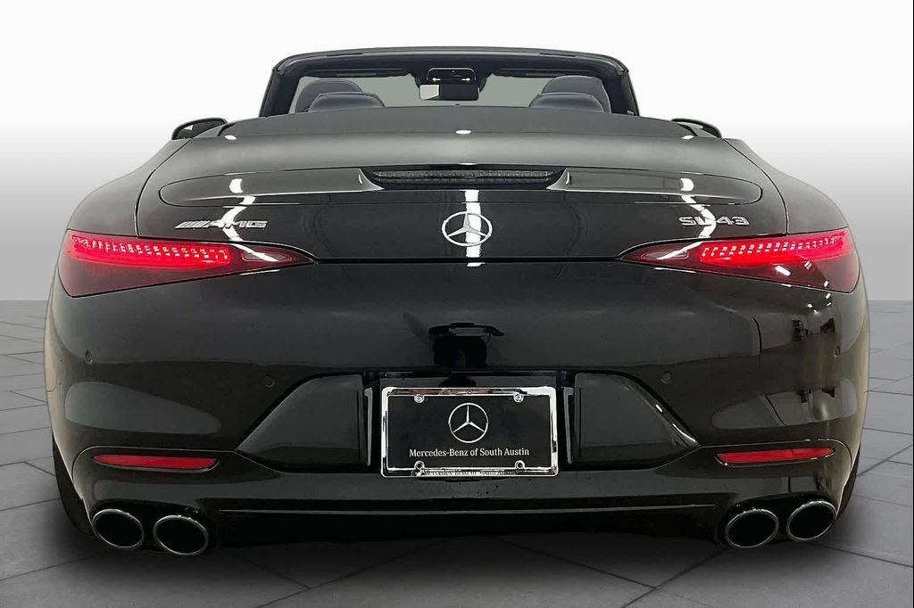 صورة 5 لـ 2025 Mercedes-BENZ AMG SL 43 BASE