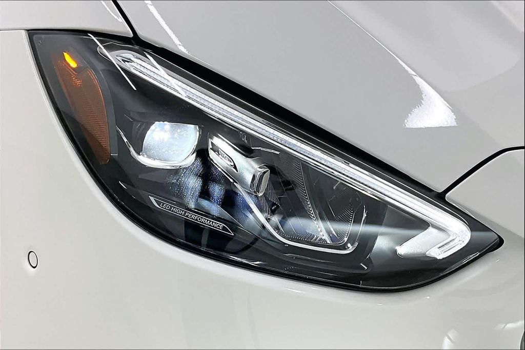 صورة مصغرة 13 لـ 2026 Mercedes-BENZ C-CLASS