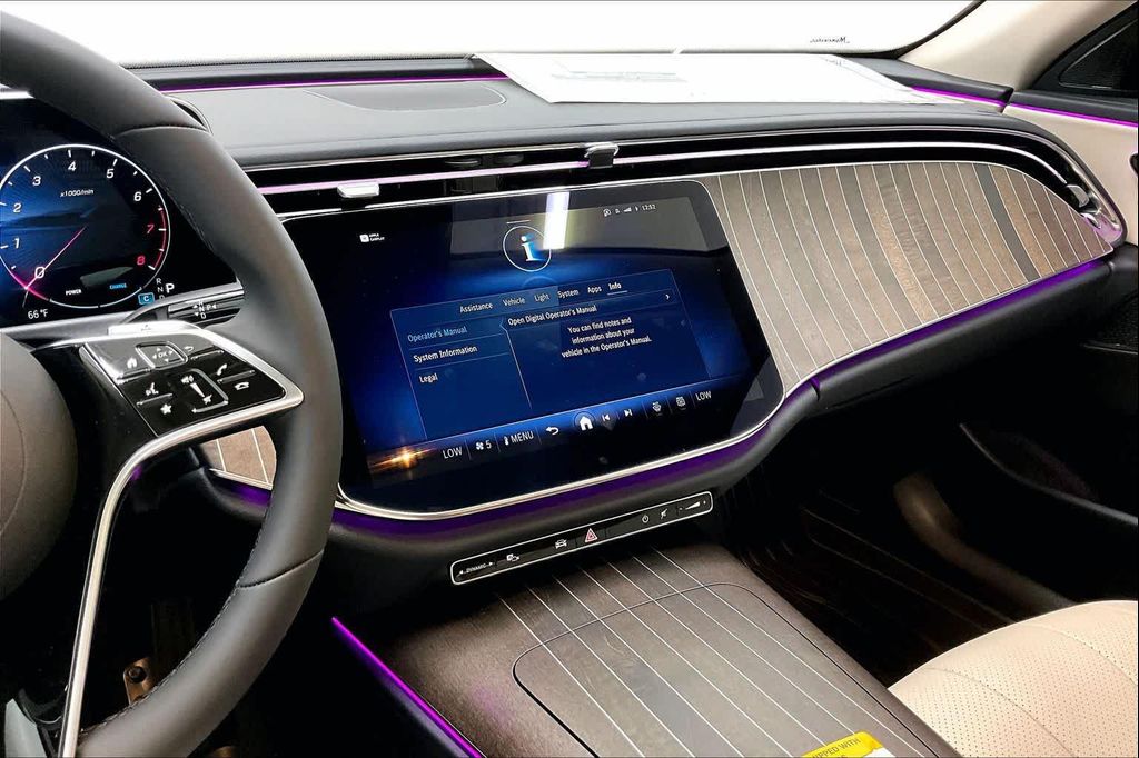 MERCEDES-BENZ E-CLASS - 6