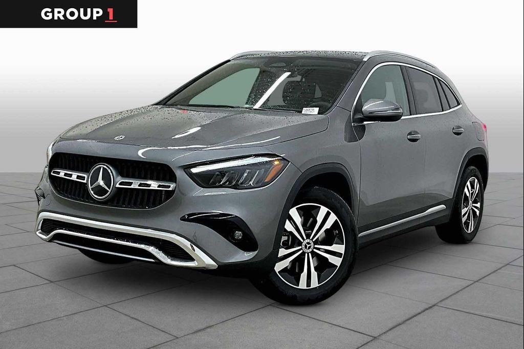 New 2026 Mercedes-Benz GLA 250 4MATIC