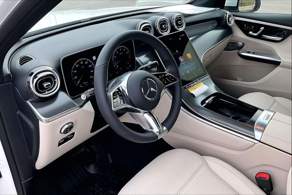 MERCEDES-BENZ GLC - 8