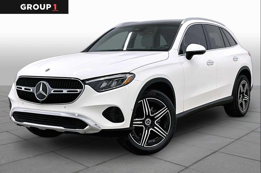 2027 Mercedes-Benz GLC GLC 300