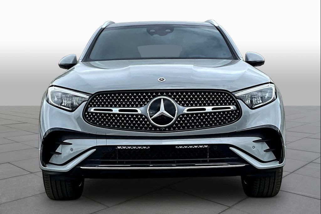 صورة 3 لـ 2026 Mercedes-BENZ GLC