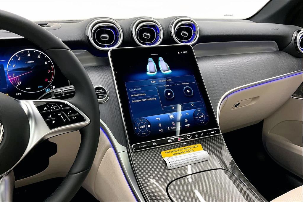 2026 Mercedes-BENZ GLC 照片 6