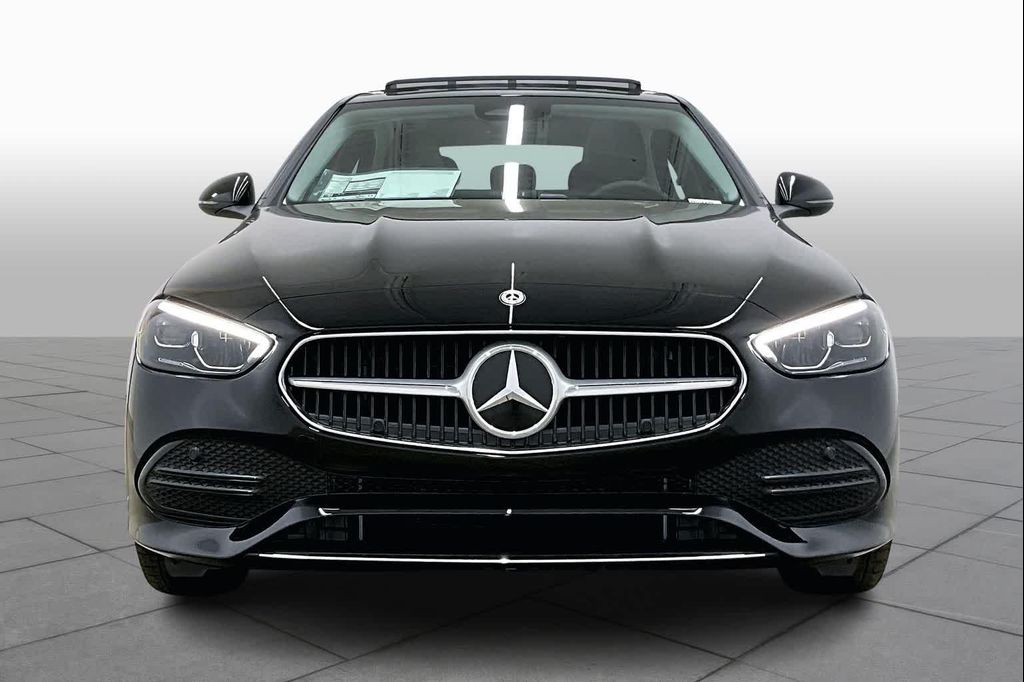 2026 Mercedes-BENZ C-CLASS — фото 3