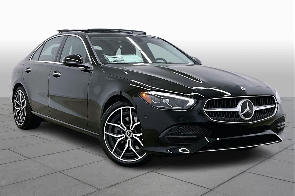 2026 Mercedes-BENZ C-CLASS — фото 2