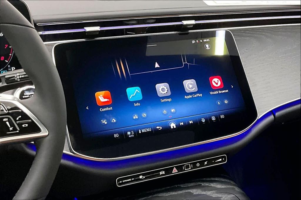 MERCEDES-BENZ E-CLASS - 6