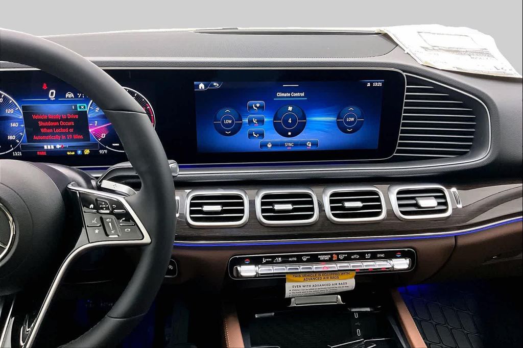 2026 Mercedes-BENZ GLE 缩略图 6