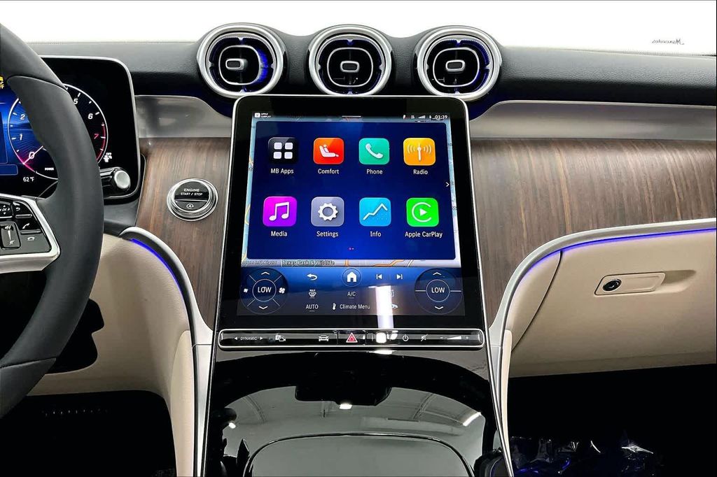 2026 Mercedes-BENZ GLC — миниатюра 19
