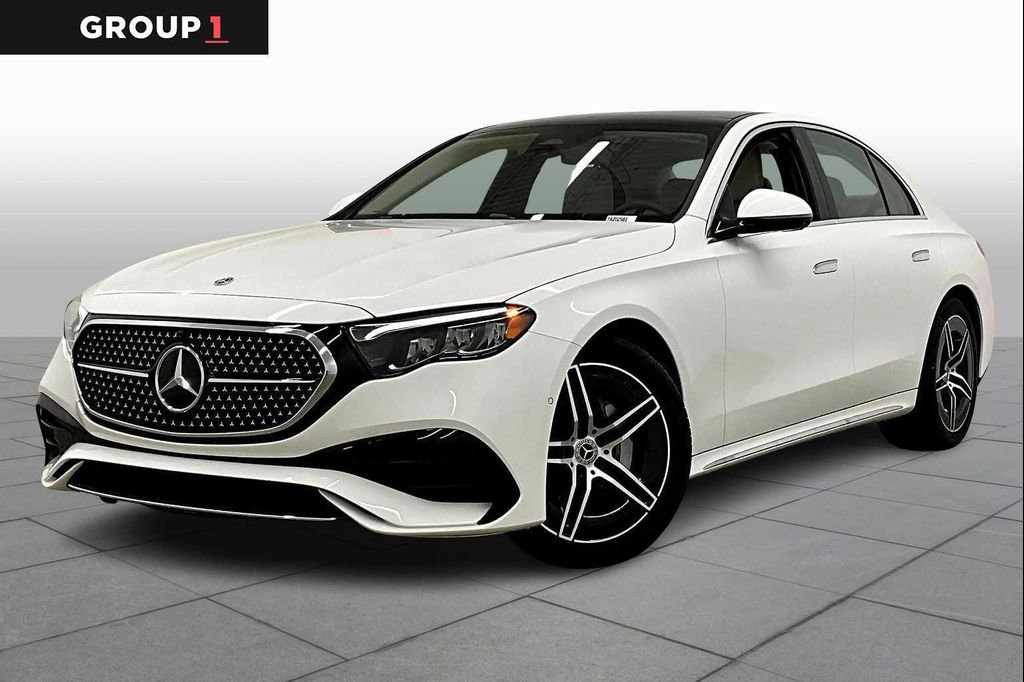 MERCEDES-BENZ E-CLASS - 1