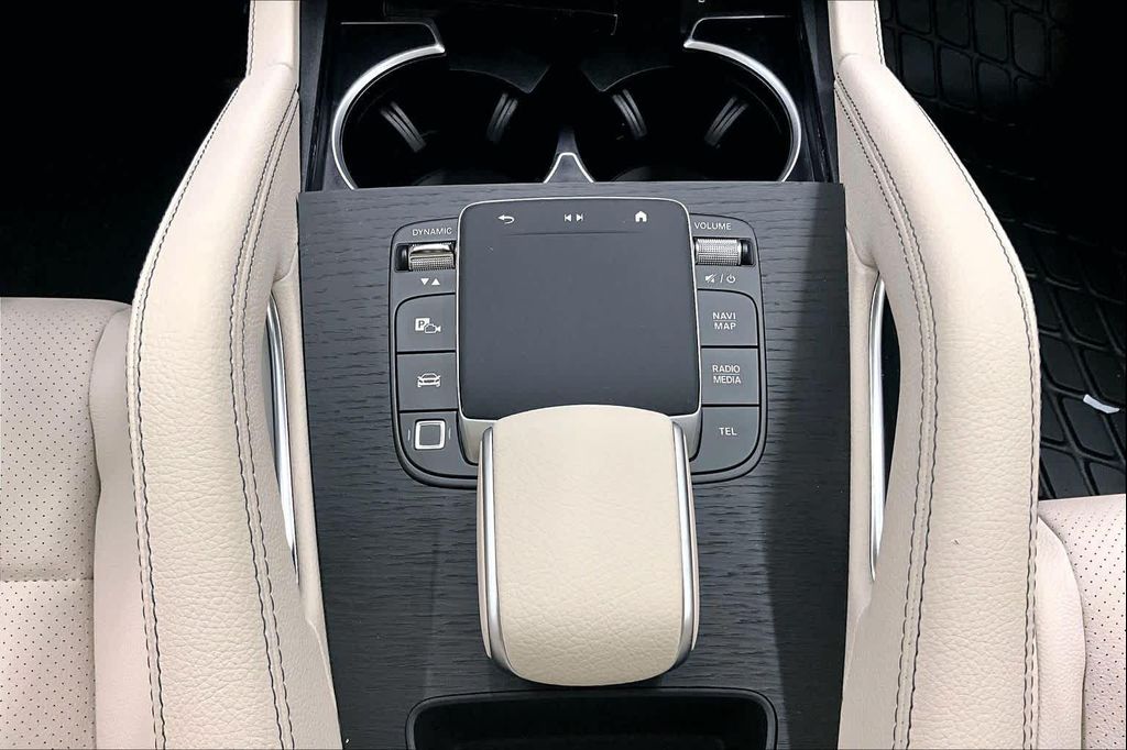 صورة مصغرة 18 لـ 2026 Mercedes-BENZ GLE