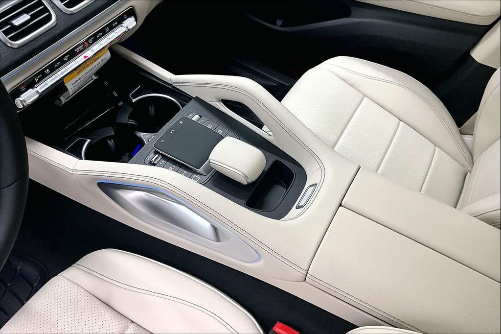 صورة 7 لـ 2026 Mercedes-BENZ GLE