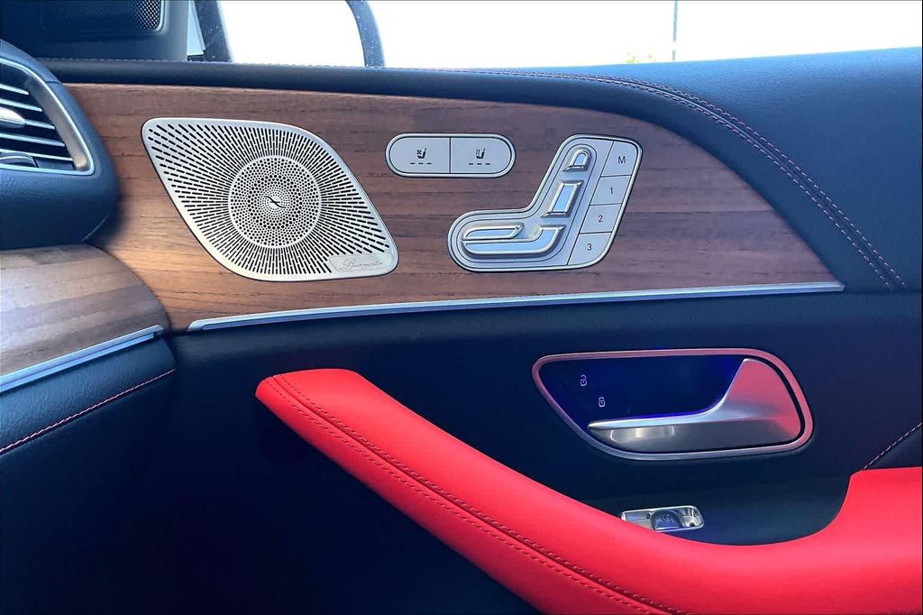 2025 Mercedes-BENZ AMG GLE 53E 4MATIC+ 缩略图 33