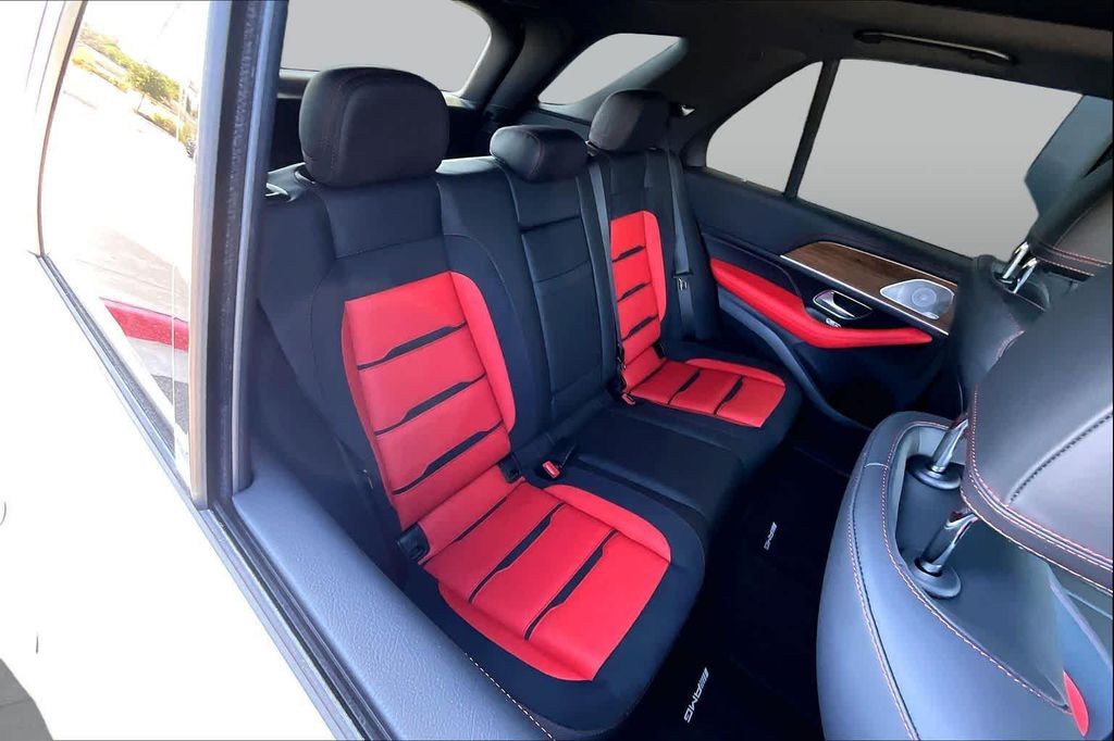2025 Mercedes-BENZ AMG GLE 53E 4MATIC+ 缩略图 19