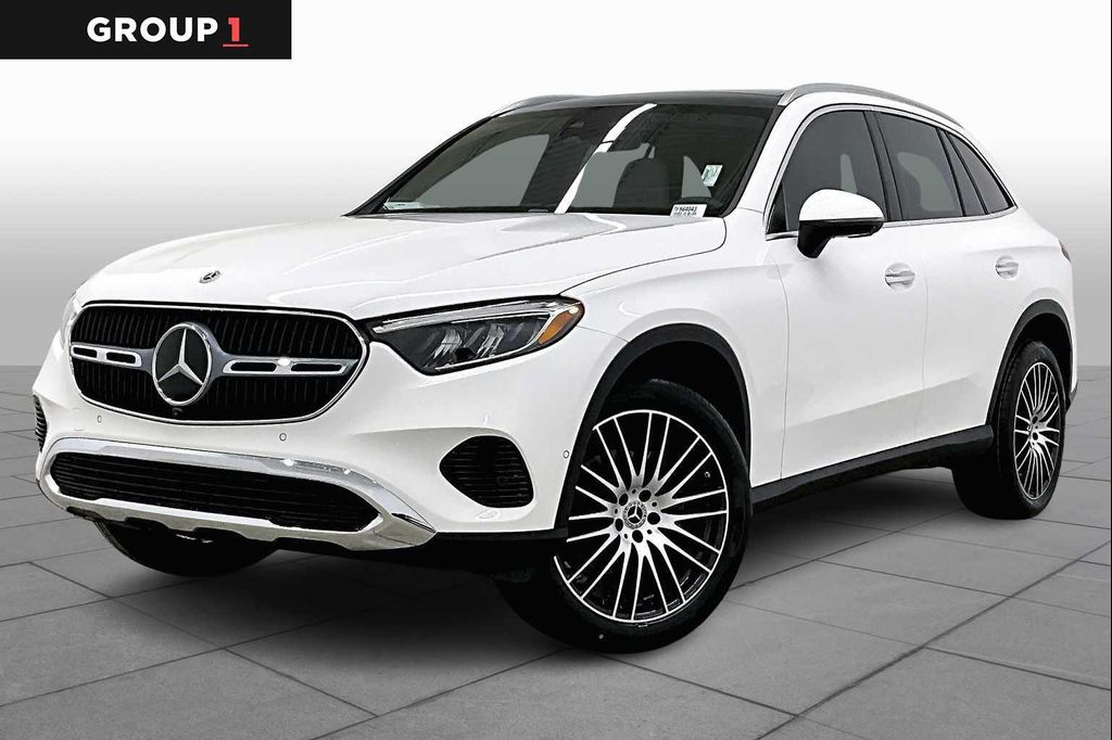 New 2026 Mercedes-Benz GLC 300 4MATIC
