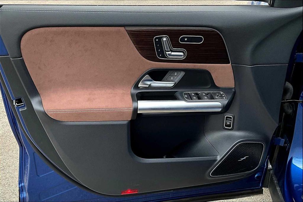 MERCEDES-BENZ GLA-CLASS AMG - 10