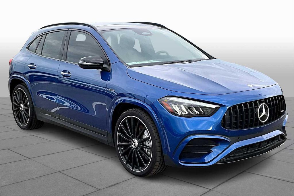 MERCEDES-BENZ GLA-CLASS AMG - 2