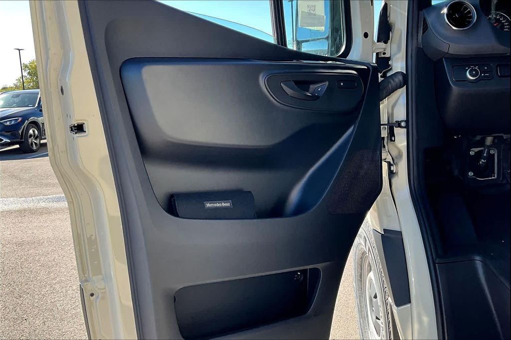 MERCEDES-BENZ OTHERS - 10