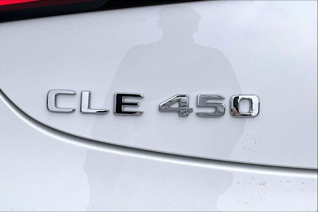 2026 Mercedes-BENZ CLE — миниатюра 15