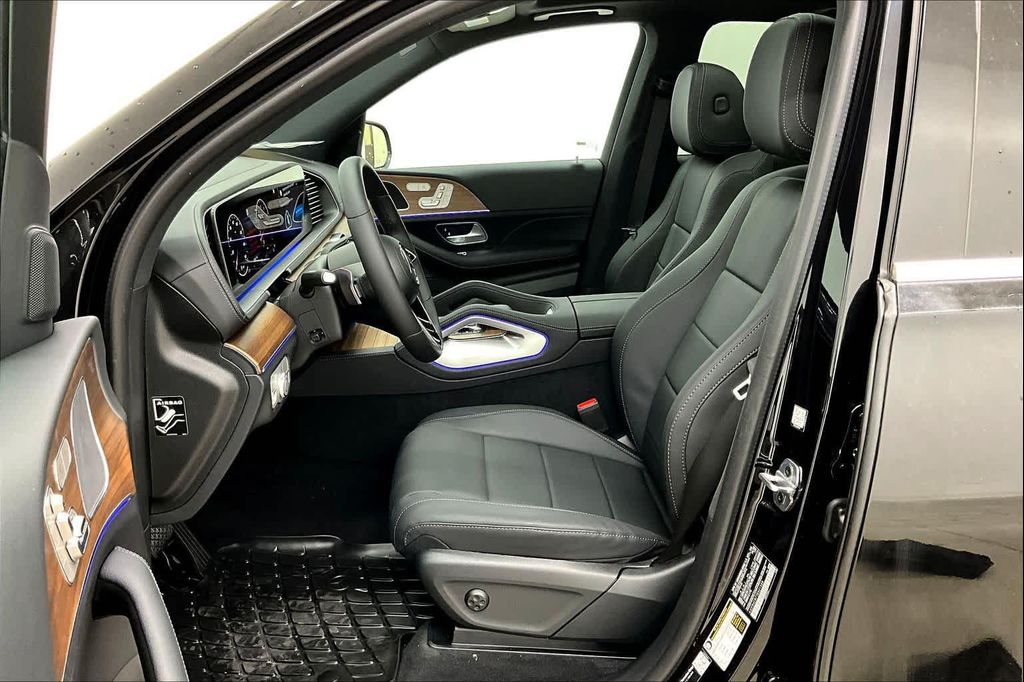 MERCEDES-BENZ GLE - 9