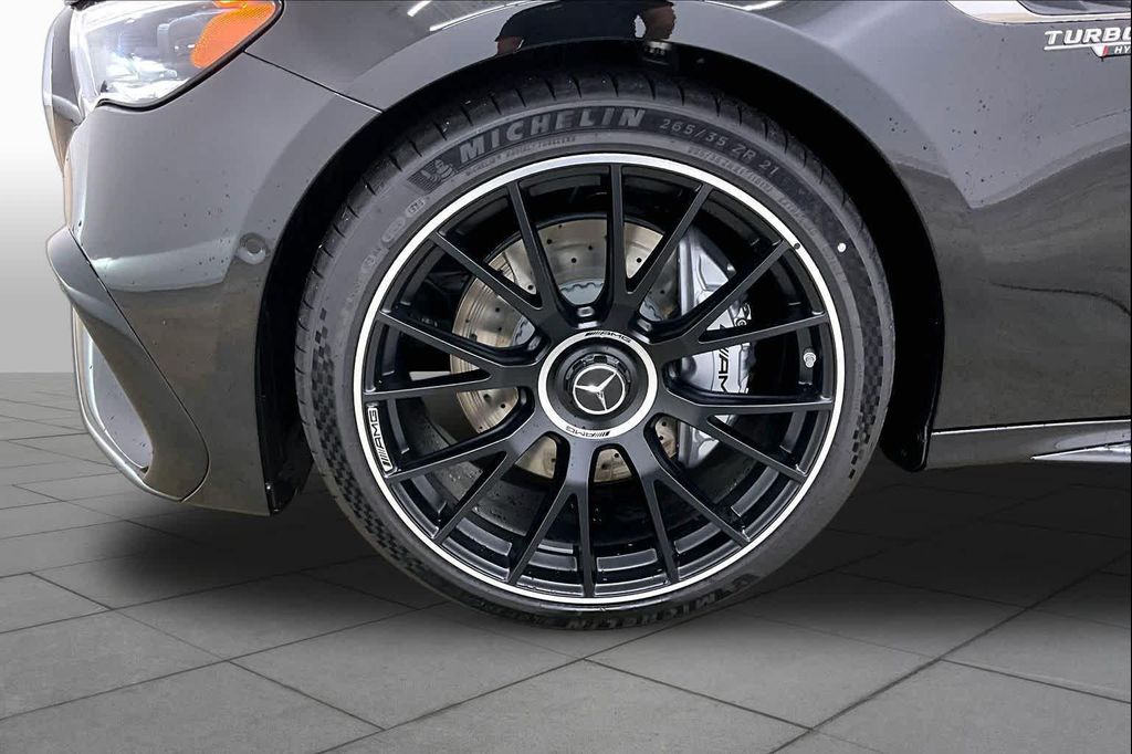 صورة مصغرة 11 لـ 2026 Mercedes-BENZ AMG E 53 E 4MATIC+