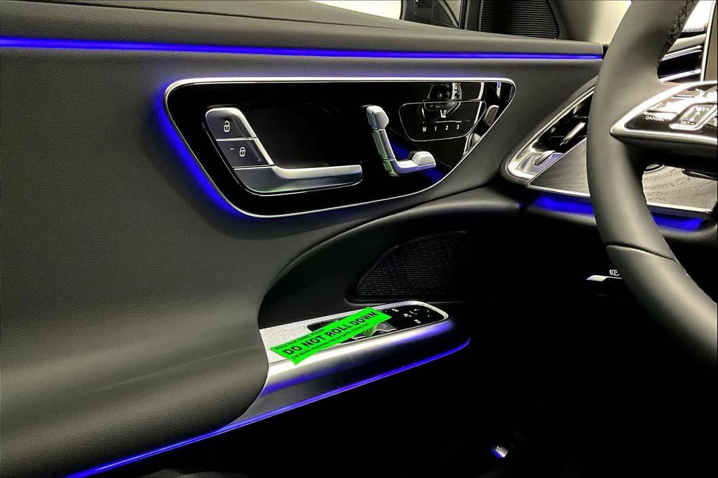 2026 Mercedes-BENZ E-CLASS — миниатюра 19