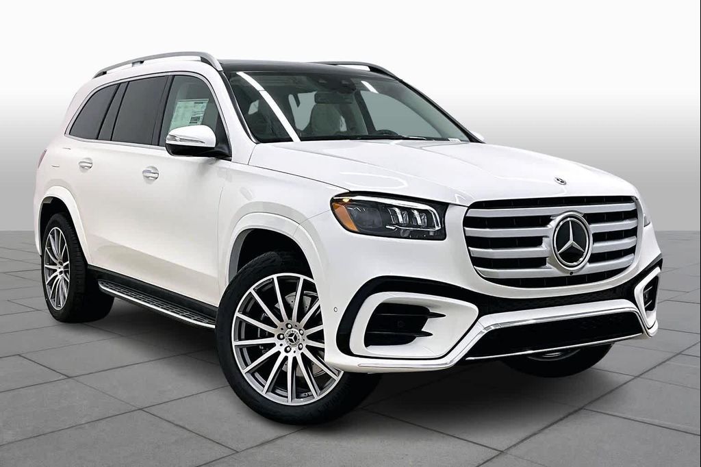 MERCEDES-BENZ GLS - 2