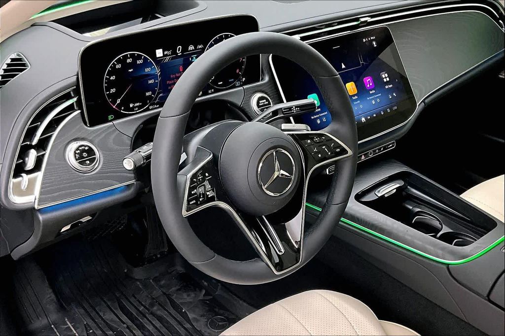 2026 Mercedes-BENZ E-CLASS — фото 8