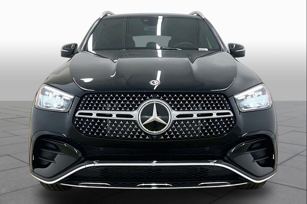 2026 Mercedes-BENZ GLE — фото 3