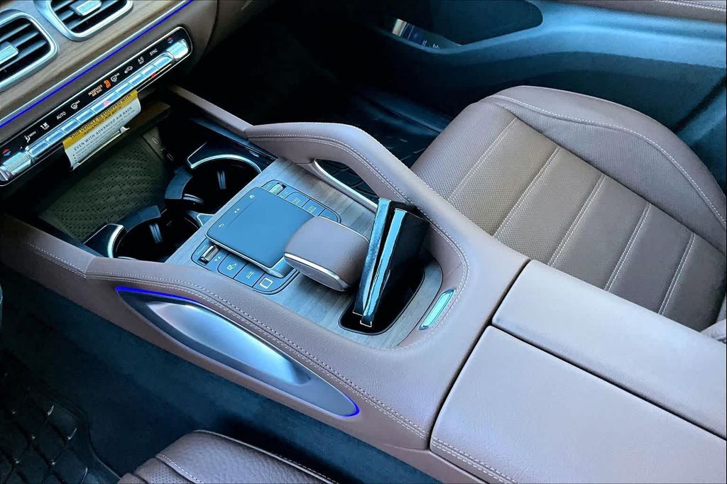 صورة 7 لـ 2026 Mercedes-BENZ GLE