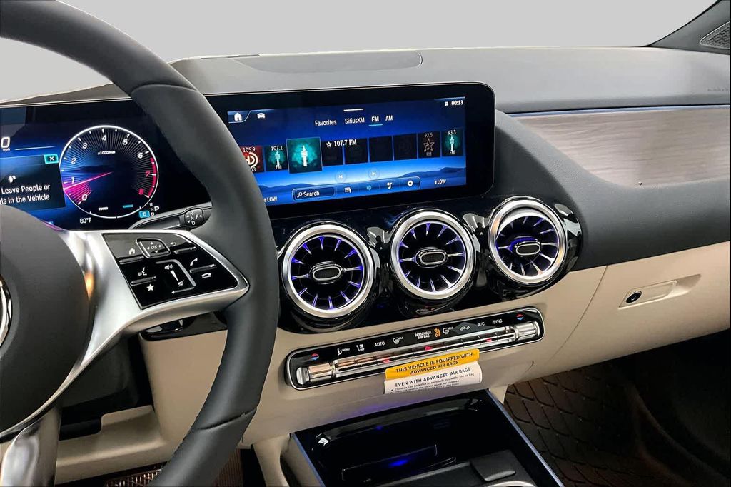 2026 Mercedes-BENZ GLA 照片 6