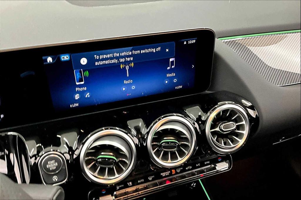 MERCEDES-BENZ GLA-CLASS - 6