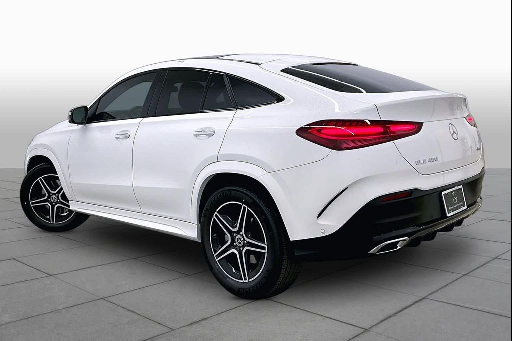 2026 Mercedes-BENZ GLE thumbnail 12