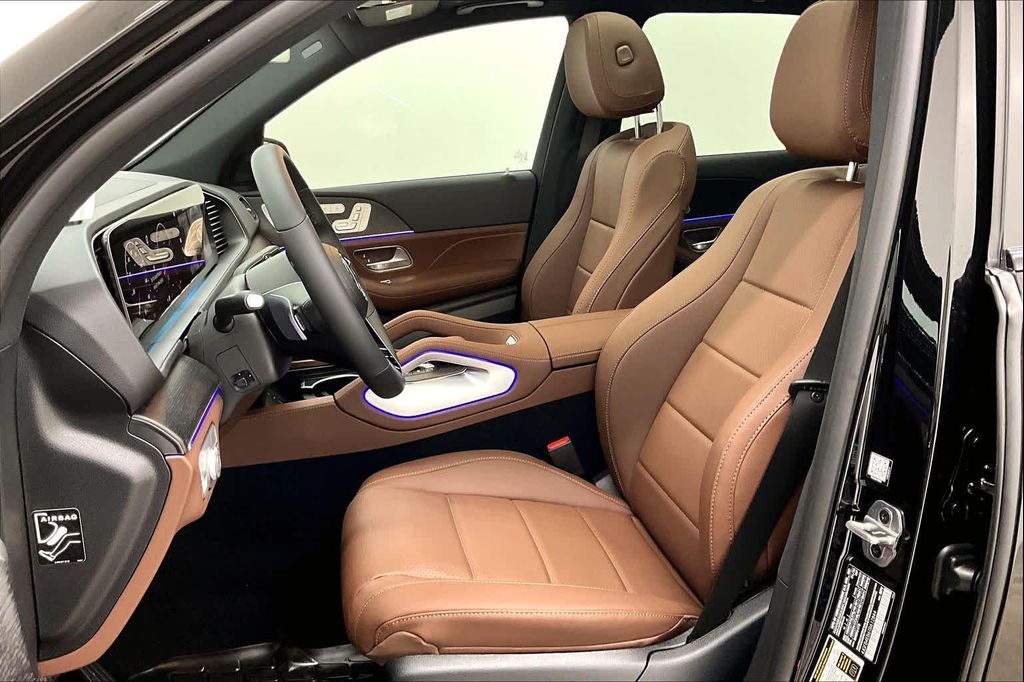 2026 Mercedes-BENZ GLE 照片 9