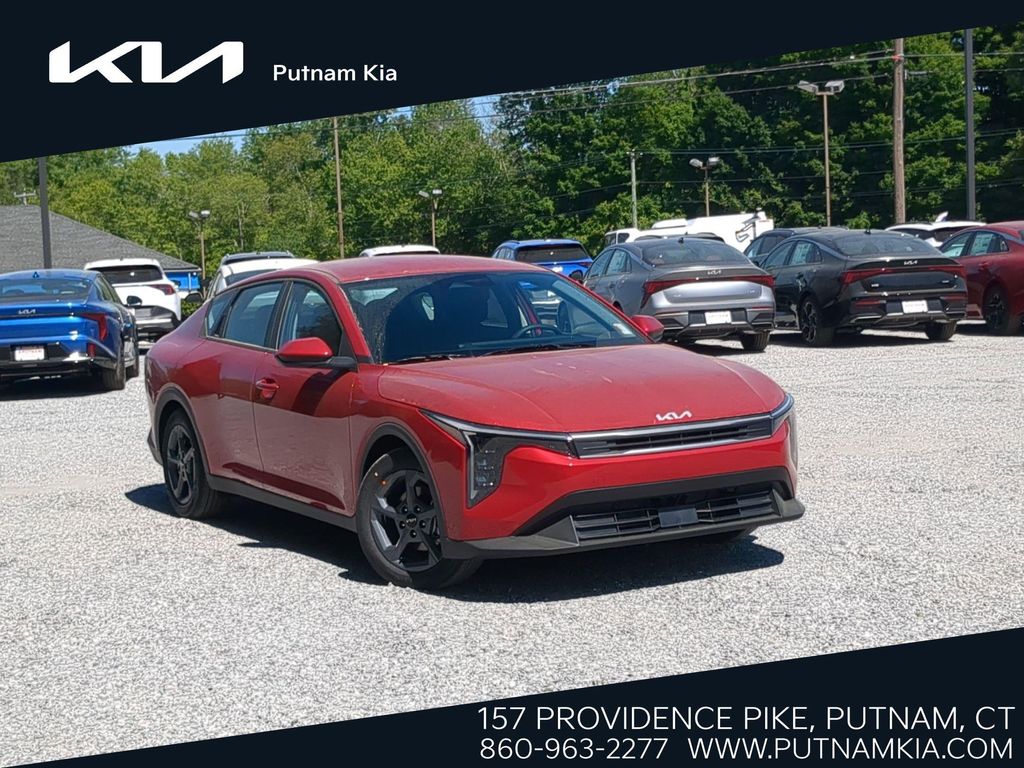 New 2026 Kia K4 LXS