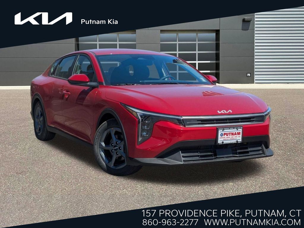 New 2026 Kia K4 LXS