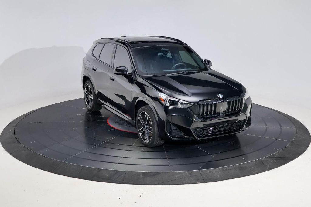 صورة 5 لـ 2025 BMW X1 XDRIVE28I