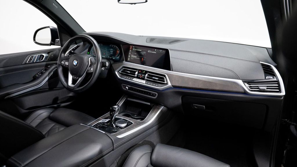 2023 BMW X5 XDRIVE40I thumbnail 32