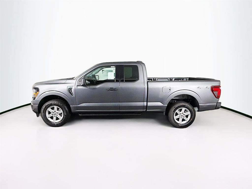 FORD F-150 XLT - 4