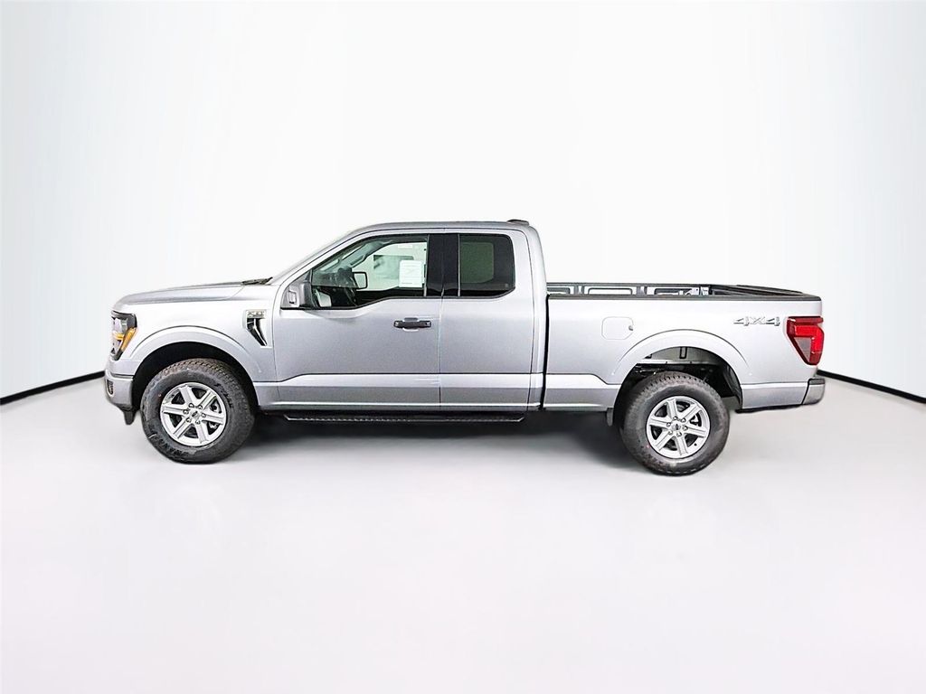 FORD F-150 XLT - 4