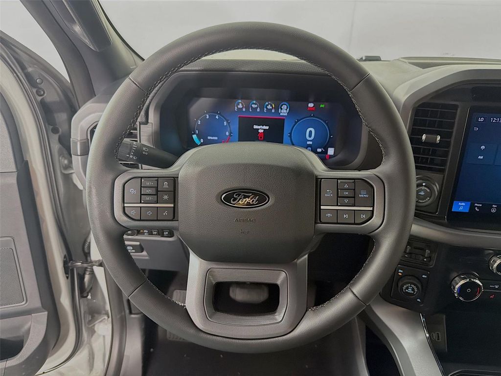 صورة 3 لـ 2026 FORD F-150 XLT