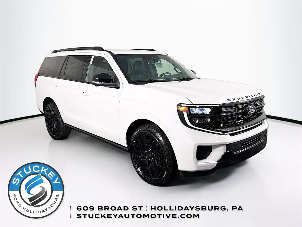 New 2026 Ford Expedition Platinum