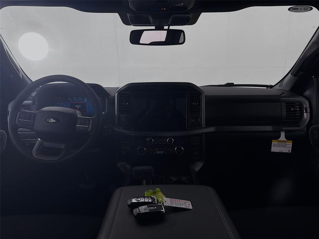 صورة مصغرة 26 لـ 2026 FORD F-150 XLT