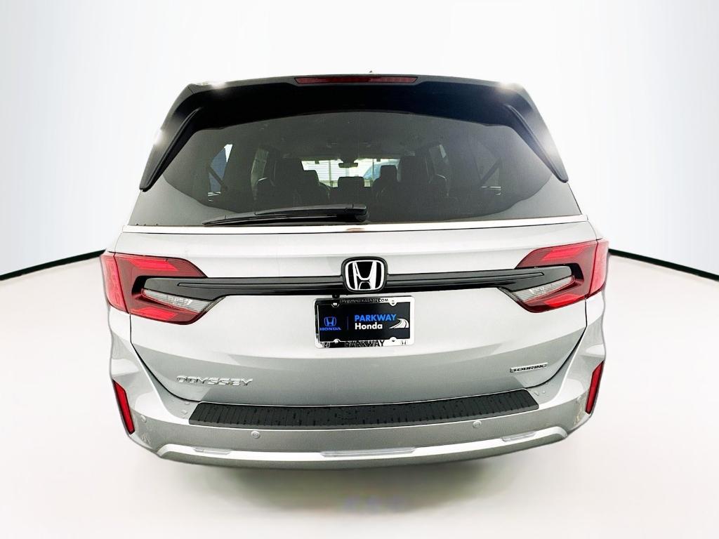 2026 Honda ODYSSEY TOURING — миниатюра 9