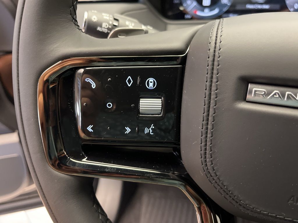 2026 LAND Rover RANGE ROVER VELAR DYNAMIC SE 缩略图 14