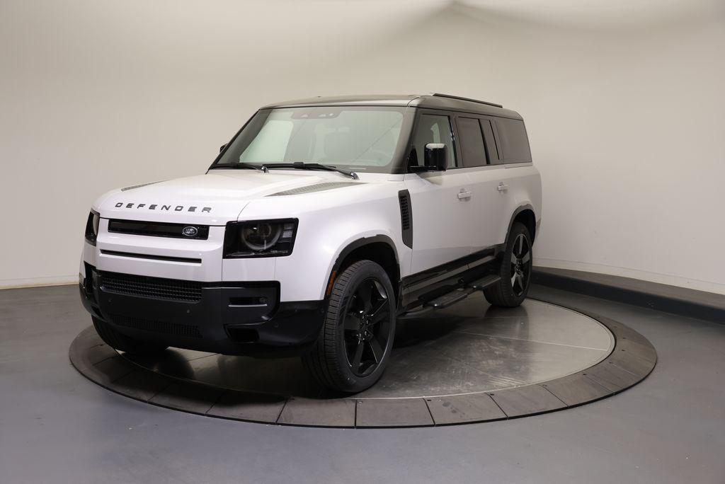 New 2026 Land Rover Defender P400 X-Dynamic SE