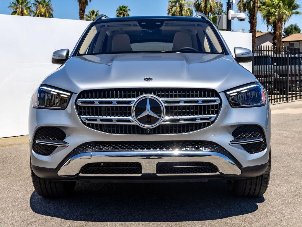 صورة 3 لـ 2025 Mercedes-BENZ GLE