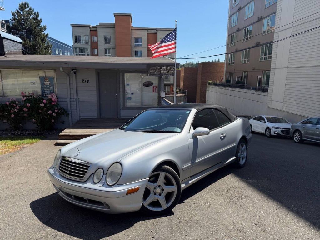 2000 Mercedes-Benz CLK-Class