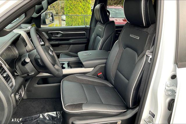 صورة 10 لـ 2026 RAM 1500 LARAMIE